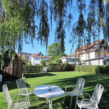 Seestraße Ost * Immenstaad am Bodensee